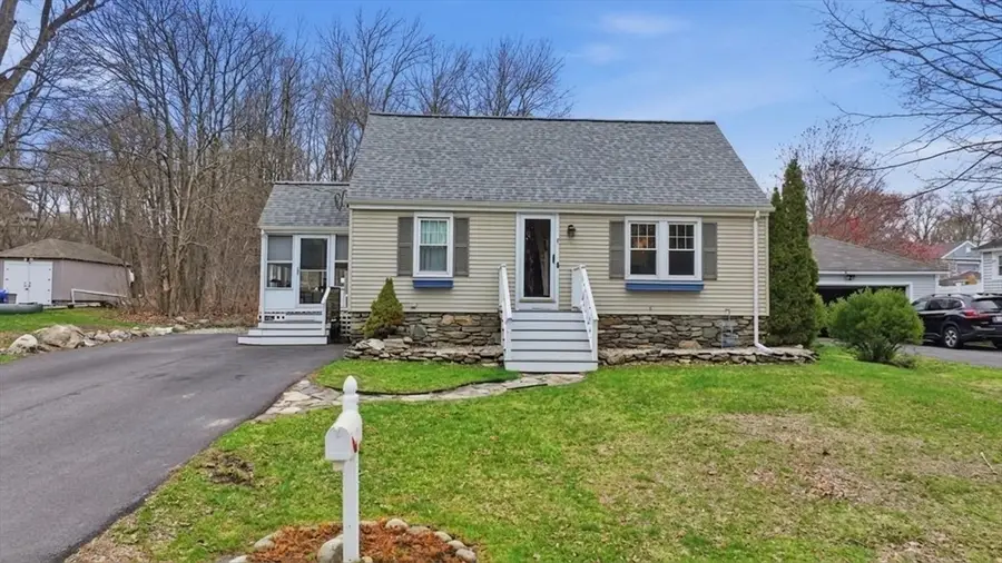 21 Park Street, Shrewsbury, MA 01545 - #2