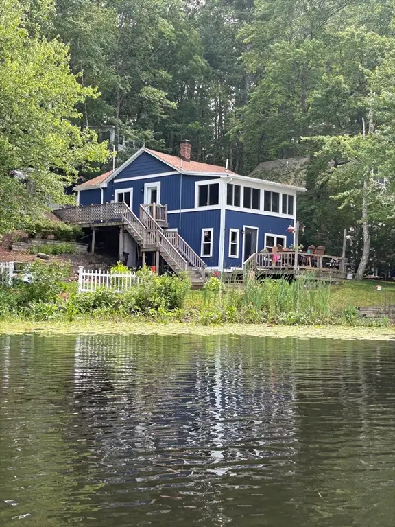 25 Whitney Pond Rd, Groton, MA 01450