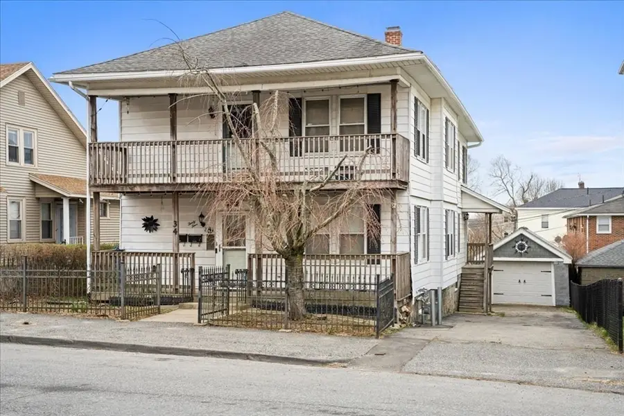 34 Dartmouth St, Worcester, MA 01604 - #2