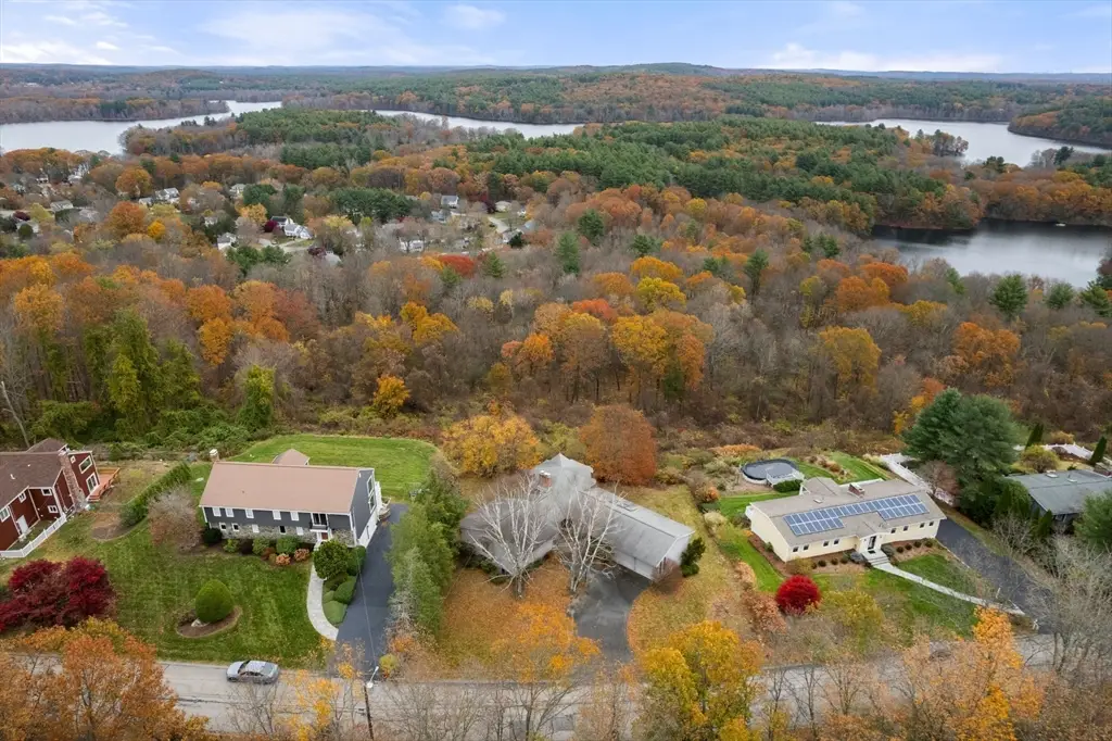 31 Overlook Dr, Southborough, MA 01772 - #1