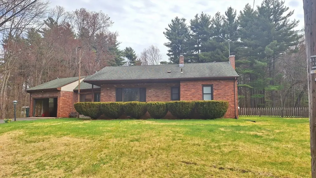 115 Senator St, Springfield, MA 01129 - #1