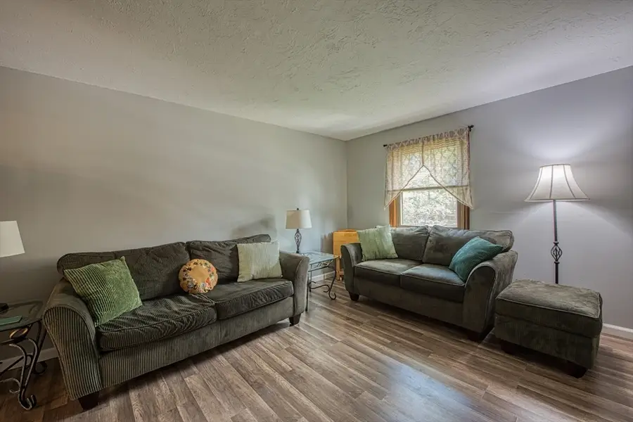 169 Norton Ave #4, Easton, MA 02375 - #3