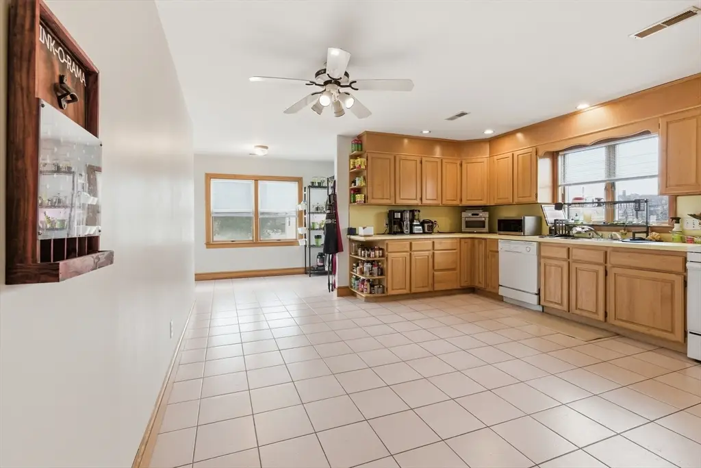 4-6 Jensen #6, Watertown, MA 02472 - #1