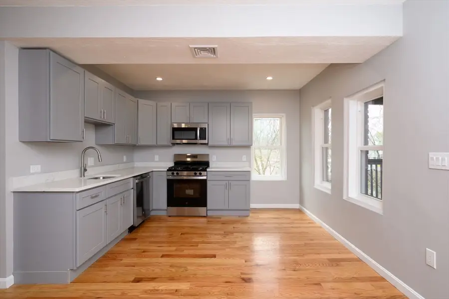 132 Ellington St, Boston, MA 02121 - #3