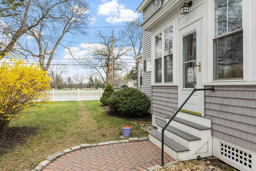 352 Main Street, Leominster, MA 01453 - #3