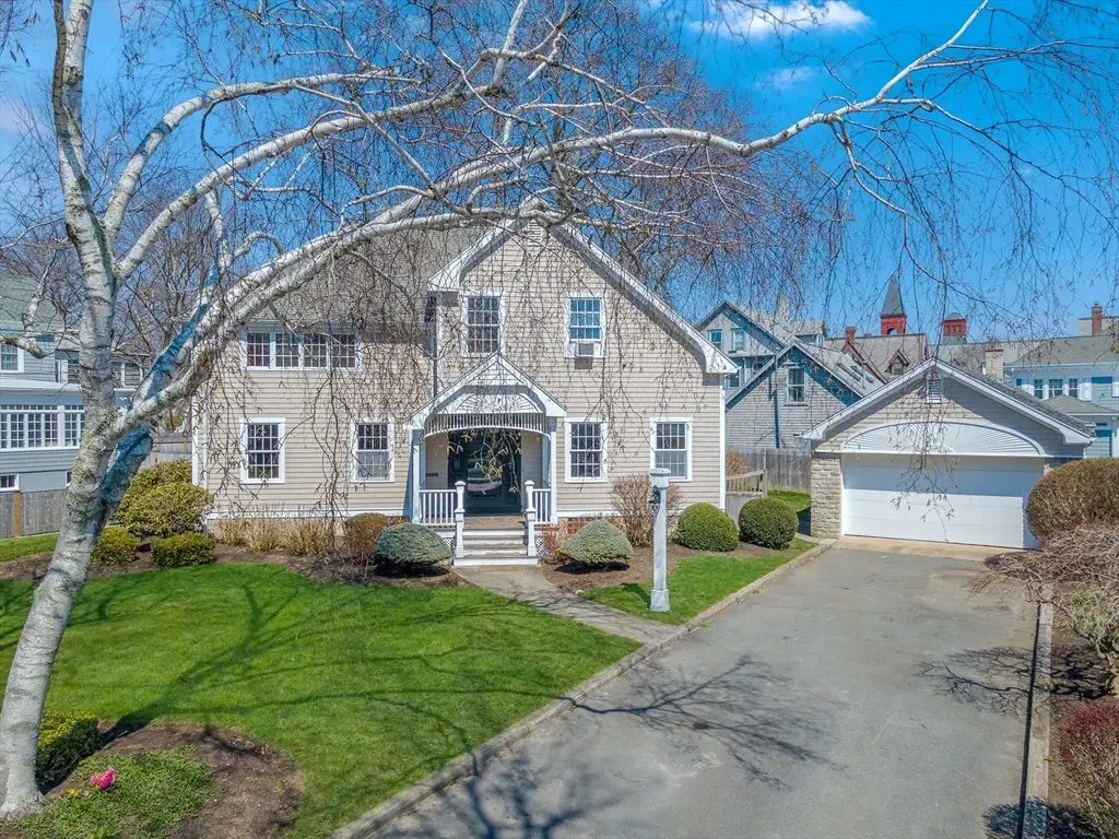 101 Green St, Fairhaven, MA 02719 - #1