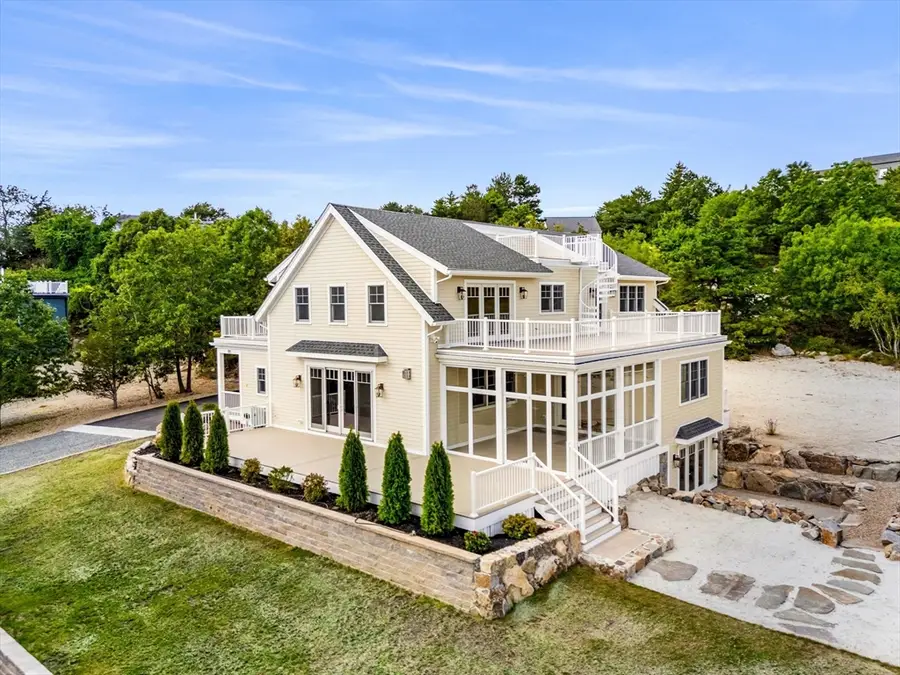 220 Atlantic St, Gloucester, MA 01930 - #2