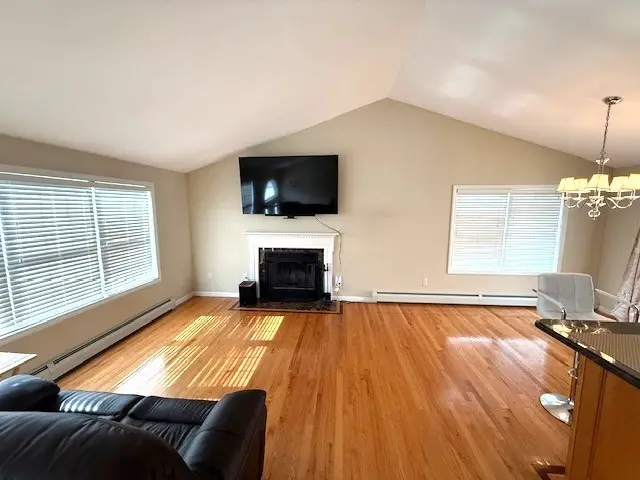 12 Sherwood Road, Worcester, MA 01602 - #3