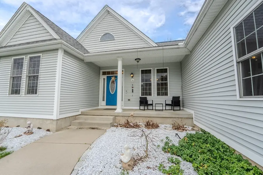 36 Red Bridge Ln, South Hadley, MA 01075 - #3