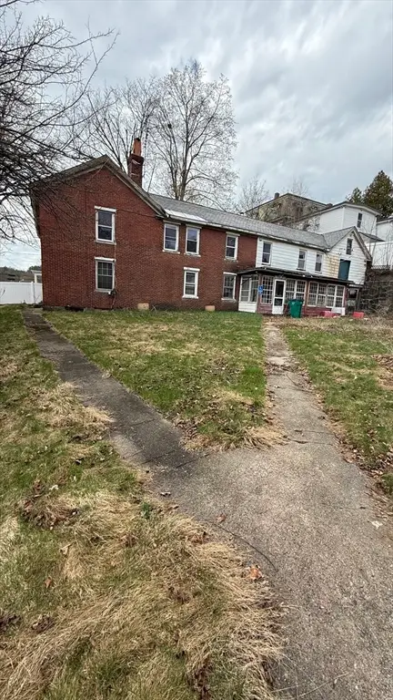 8 School St, Fitchburg, MA 01420 - #2
