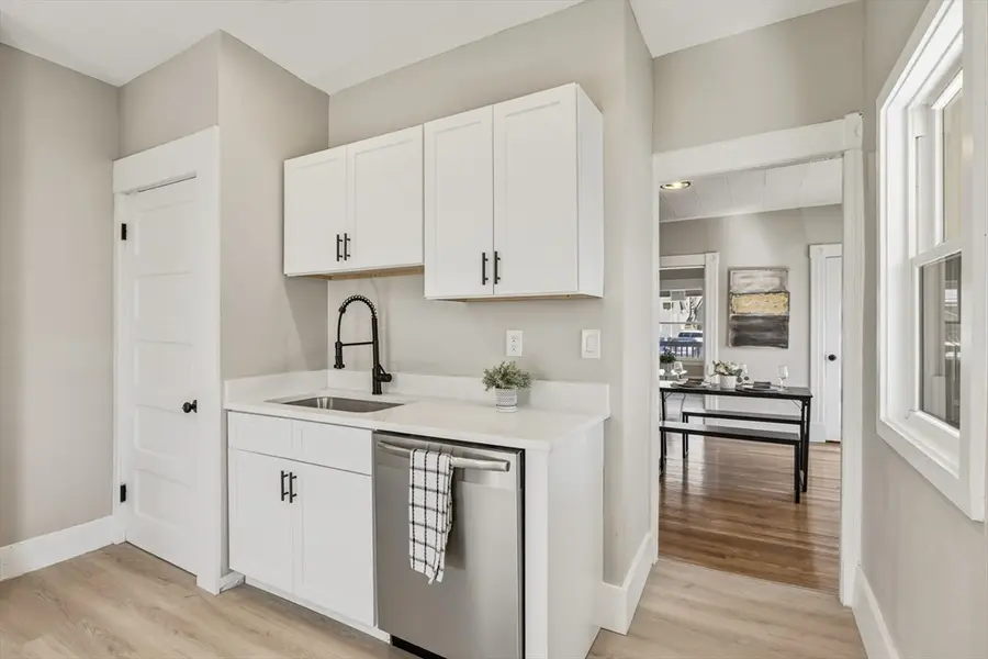 108-110 Northampton Ave, Springfield, MA 01109 - #2