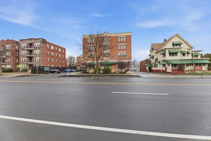34 Sumner Ave #210, Springfield, MA 01108 - #2