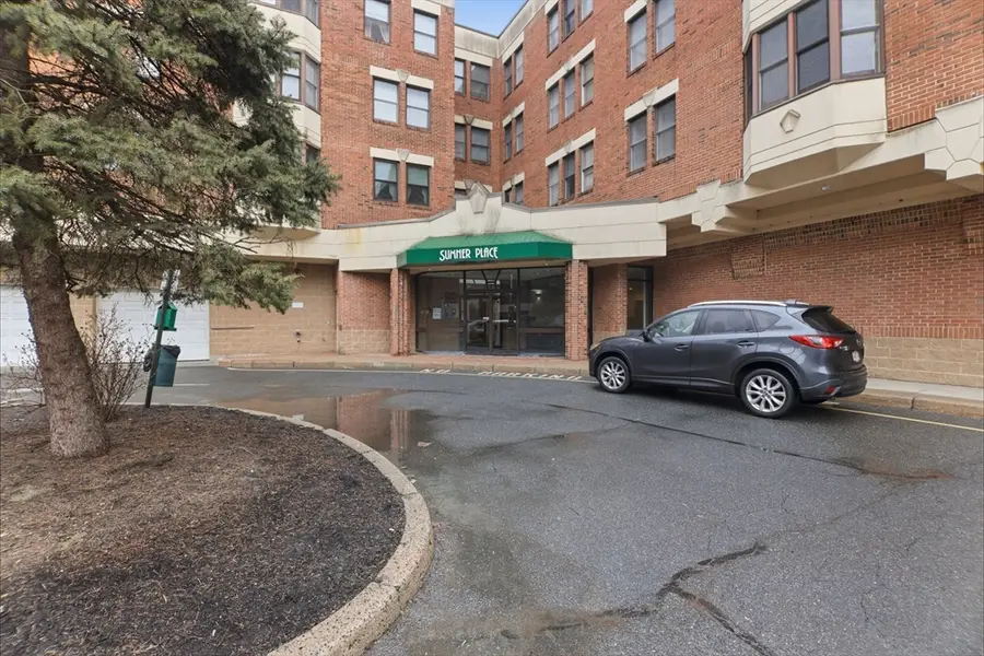 34 Sumner Ave #210, Springfield, MA 01108 - #3