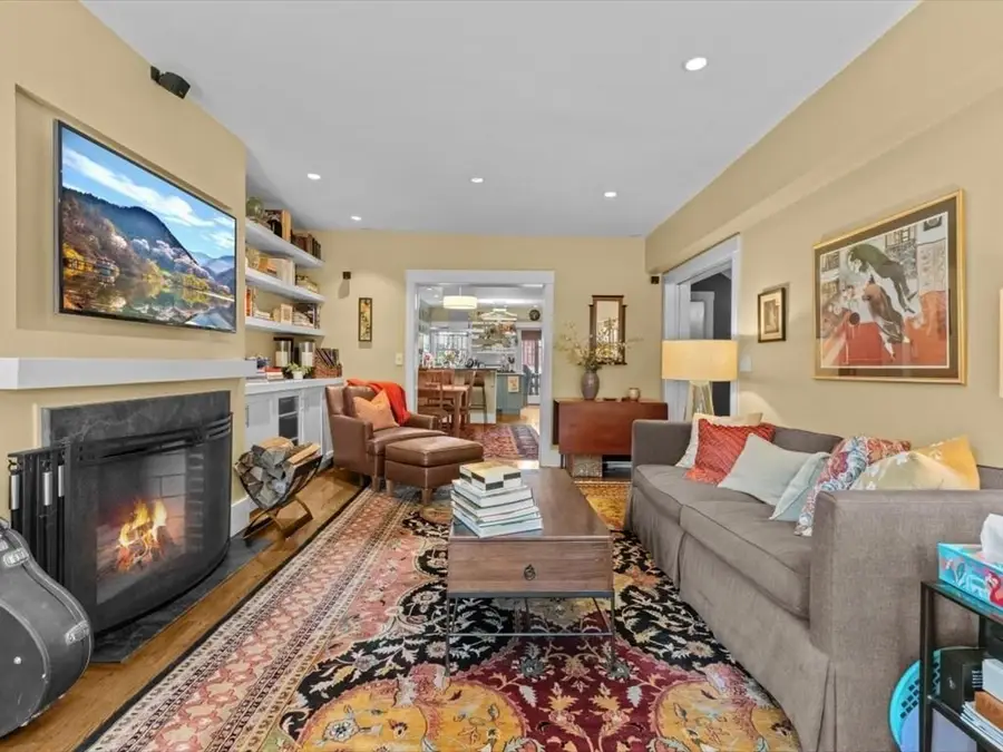 499 Shawmut Ave #4, Boston, MA 02118 - #3