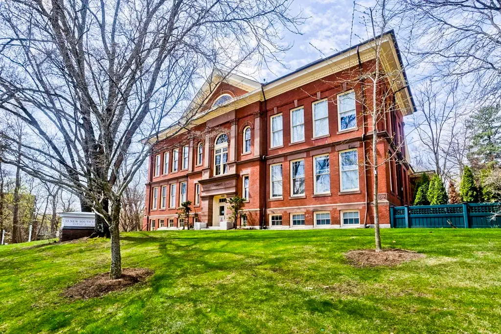 35 New South St #204, Northampton, MA 01060 - #1