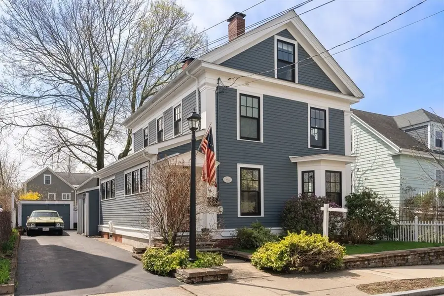 52 Gardner St, Newton, MA 02458 - #2