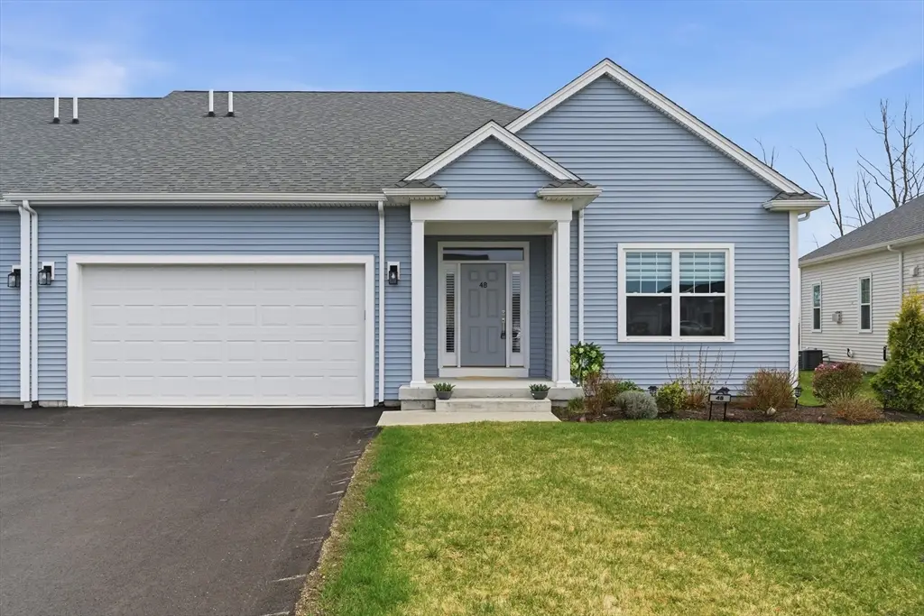 48 Crestwood Circle #26, Northbridge, MA 01588 - #1