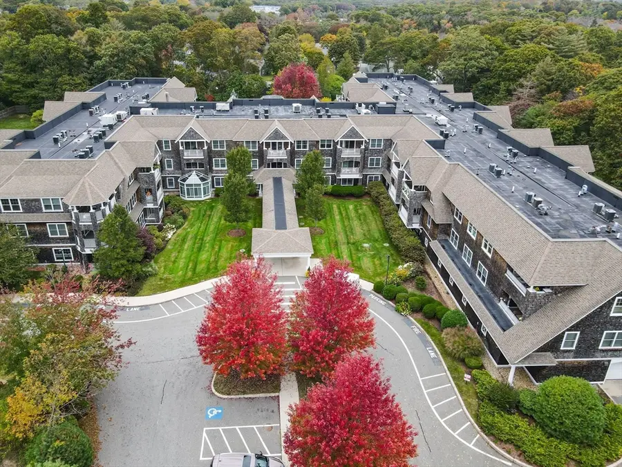 110 Dillingham Ave #214, Falmouth, MA 02540 - #2