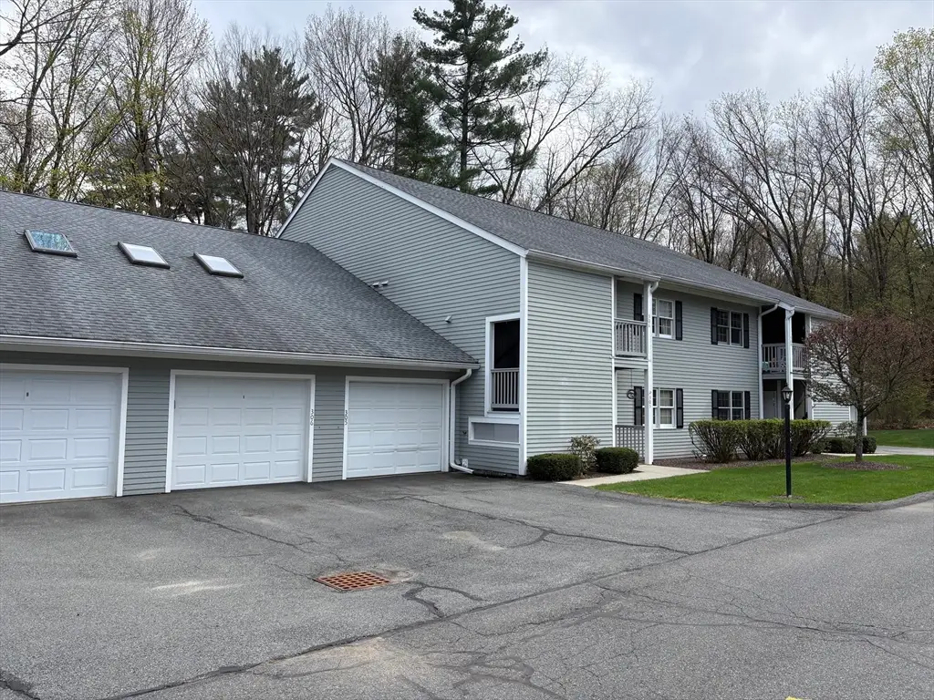 306 Country Side Rd #306, Greenfield, MA 01301 - #1