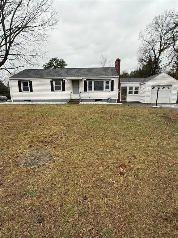 130 Fox Hill Rd, Springfield, MA 01118 - #2