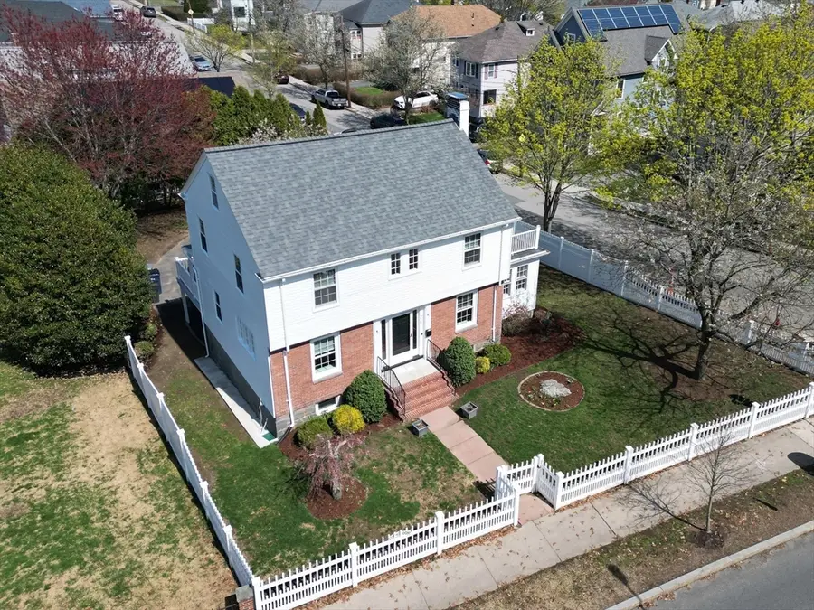 778 W Roxbury Pkwy, Boston, MA 02131 - #2