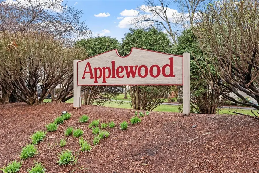 140 Cortland Cir #140, Leominster, MA 01453 - #2