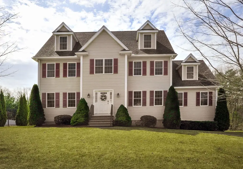 46 Ashwood Ave, Wilmington, MA 01887 - #1