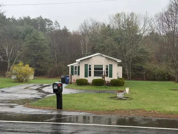 414 Palmer Rd, Ware, MA 01082