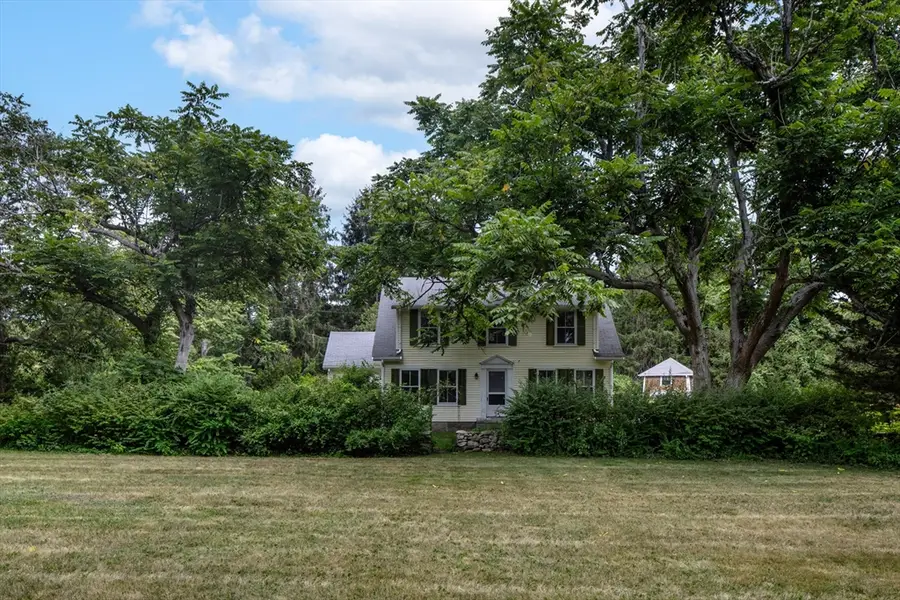 37 Neds Point Rd, Mattapoisett, MA 02739 - #2