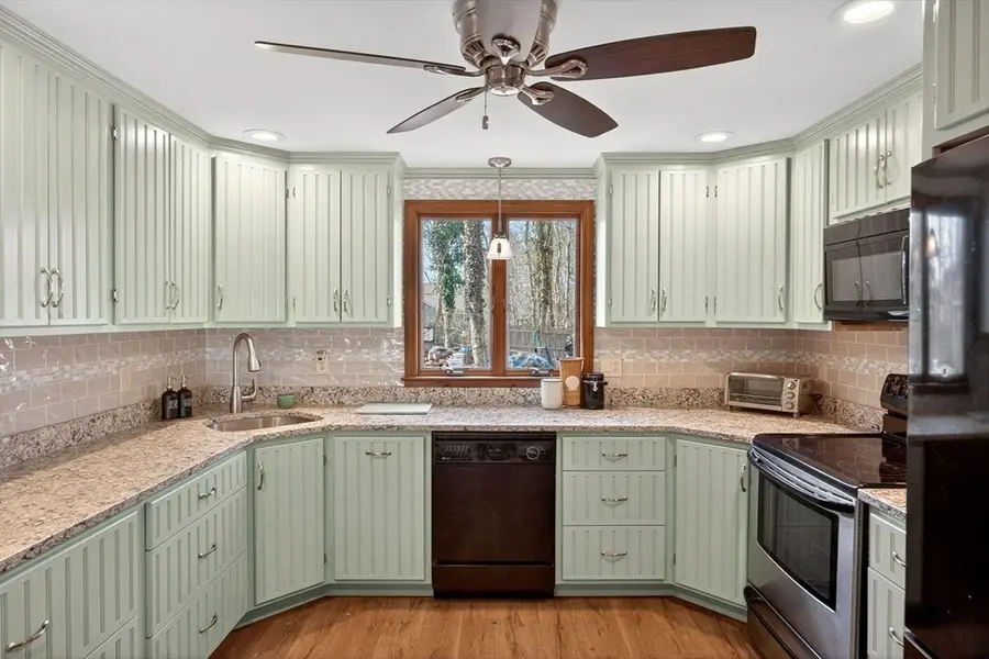 12 Inkberry Ln, Harwich, MA 02645 - #3