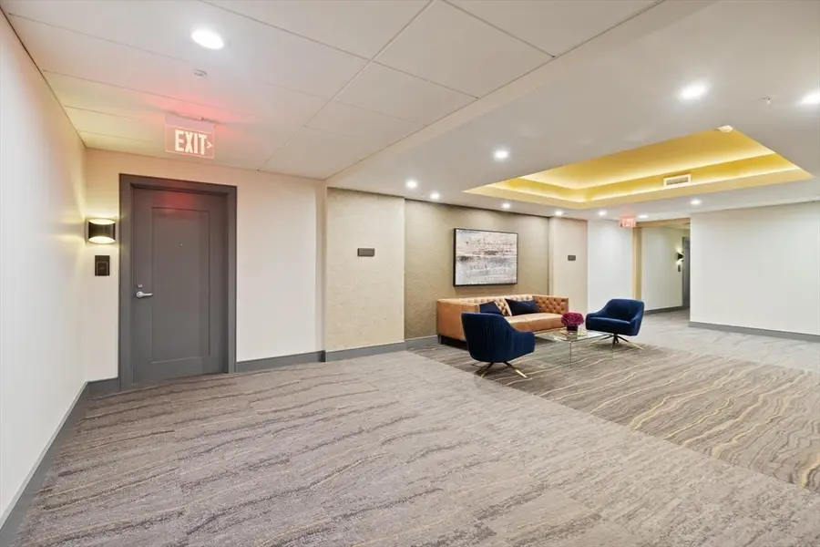 175 North Ave #407, Wakefield, MA 01880 - #3