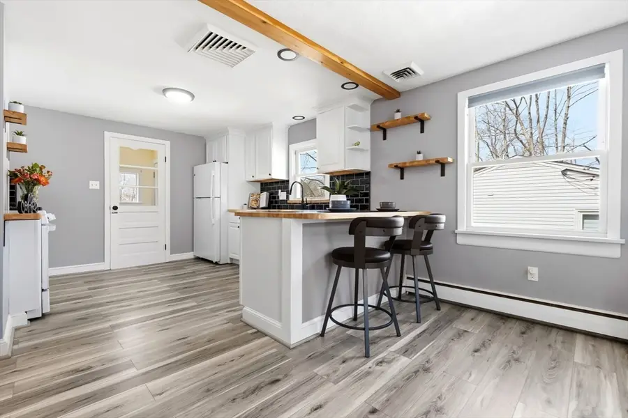 85 Riverbank Rd, Saugus, MA 01906 - #3