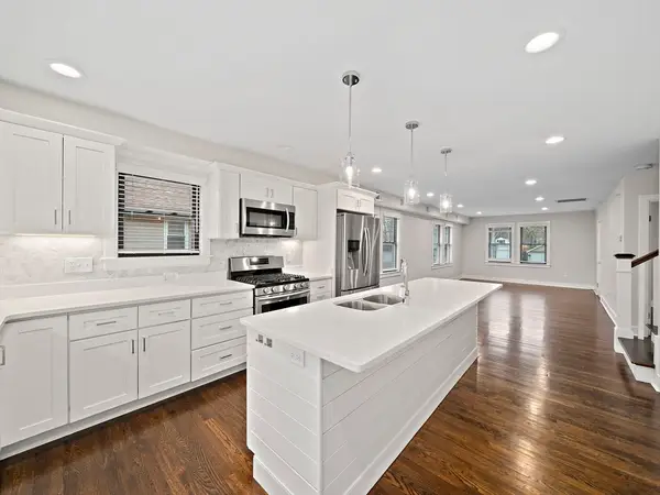 37 Bay State Road #37, Quincy, MA 02171