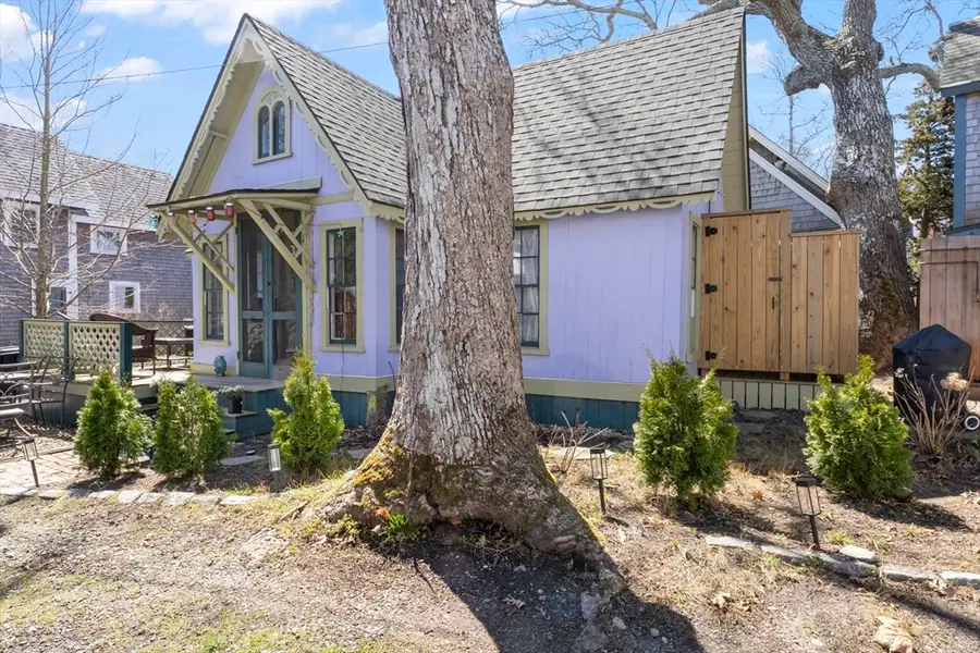 1 Pease Avenue, Oak Bluffs, MA 02557 - #2
