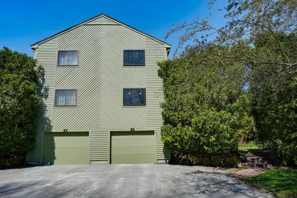 41 Leland Farm Rd #41, Ashland, MA 01721