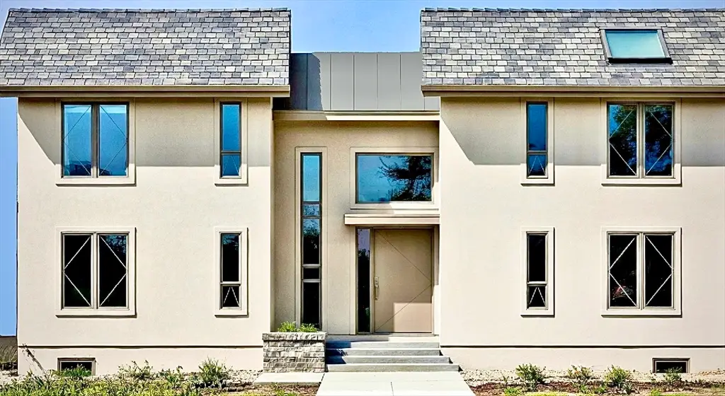 73 Beverly Road, Chestnut Hill, MA 02467 - #1