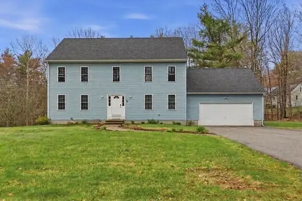 75 Pleasant Street, Oxford, MA 01537
