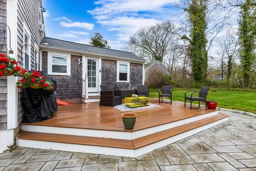 34 Railroad Ave, Yarmouth Port, MA 02675 - #3