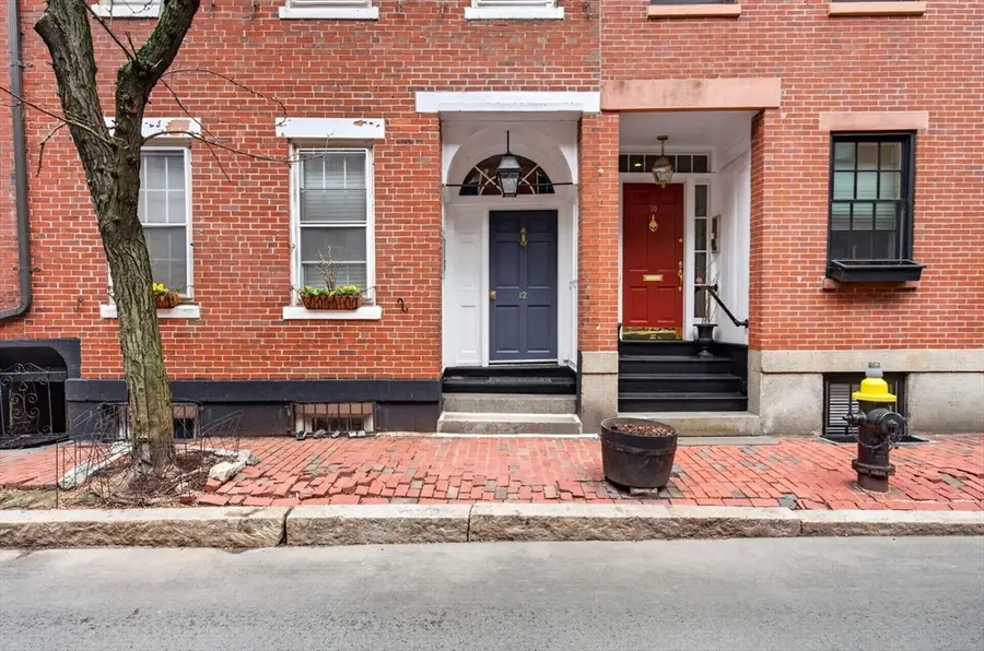12 Melrose St #1, Boston, MA 02116 - #3