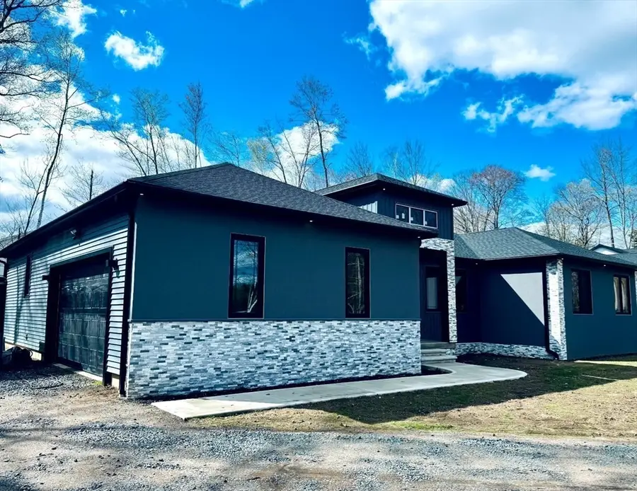 134 Russellvile Rd, Westfield, MA 01085 - #2