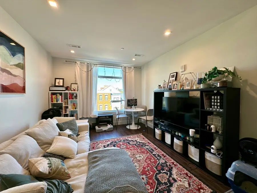 99 Sumner St #U305, Boston, MA 02128 - #3