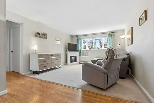 1 Colonial Dr #B1-3, Andover, MA 01810