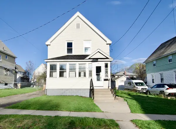 22 Essex St, Ludlow, MA 01056