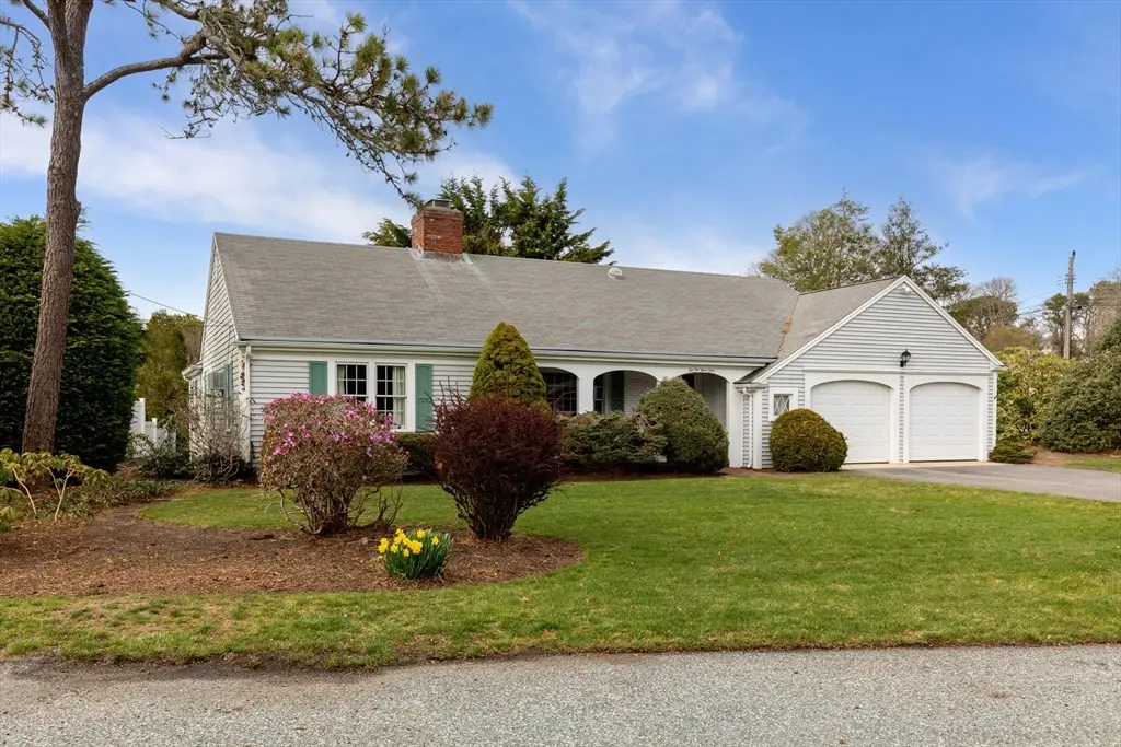 2 Par 3 Dr, South Yarmouth, MA 02664 - #1