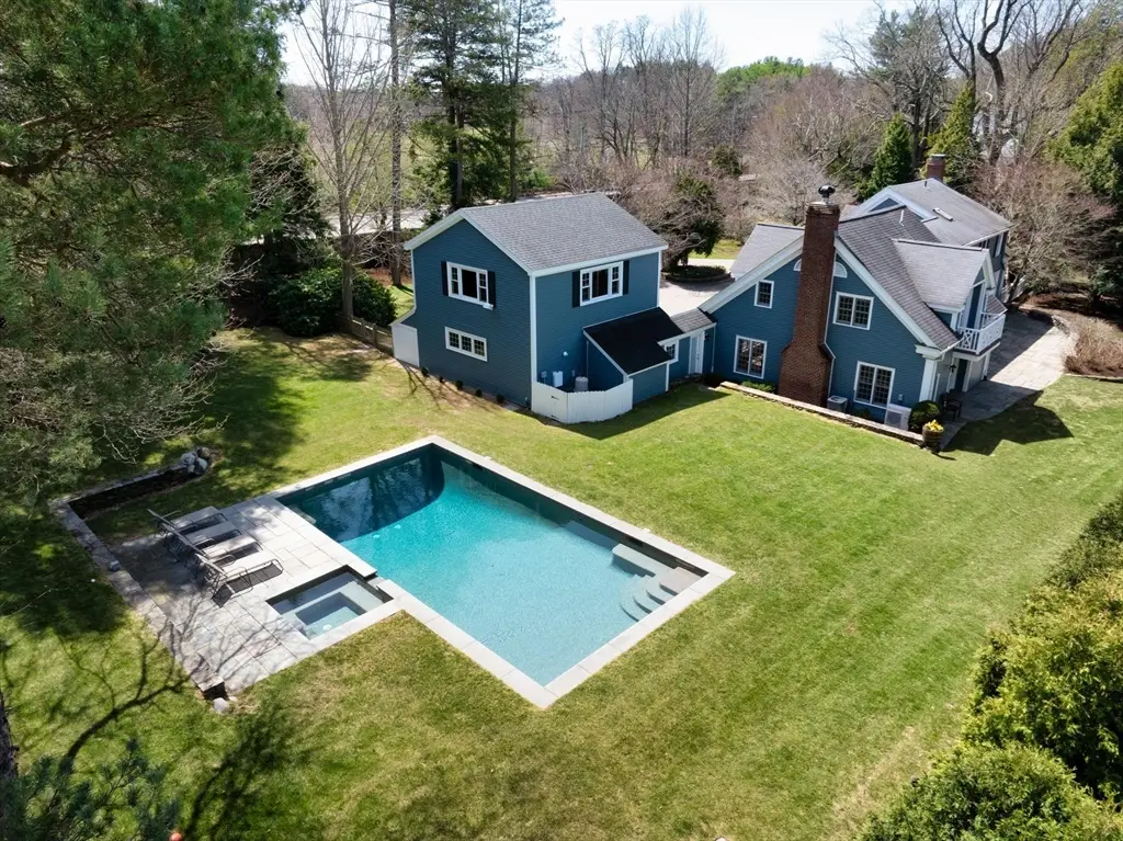 191 Newton St, Brookline, MA 02445 - #1