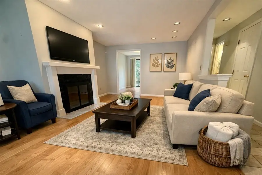 11 Mansion Woods Drive #F, Agawam, MA 01001 - #2