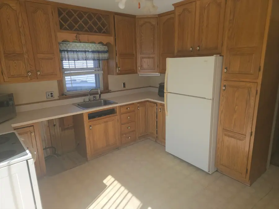 80 Upham, Lowell, MA 01851 - #2