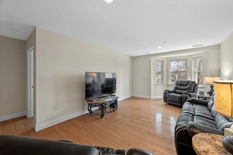 120 Wyllis Ave #315, Everett, MA 02149 - #2