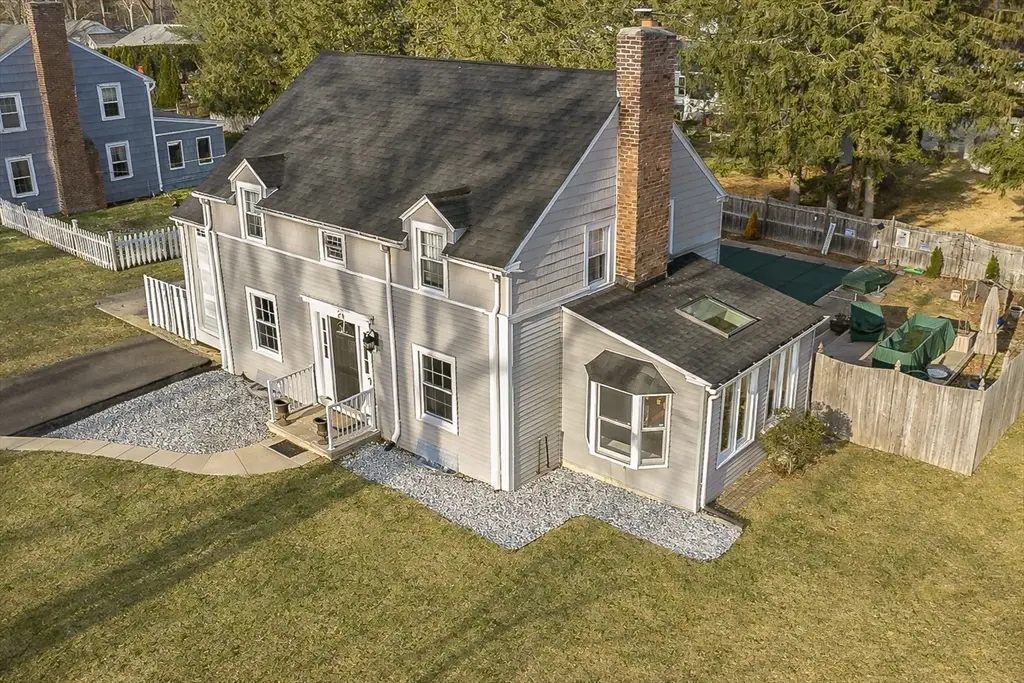 87 Bridle Path Rd, Springfield, MA 01118 - #1