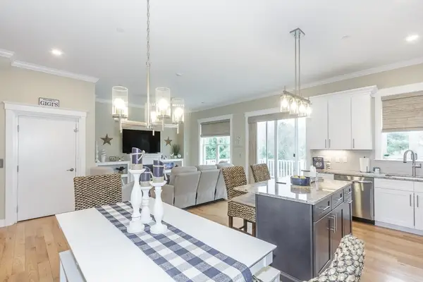 1 Jana #E, Merrimac, MA 01860